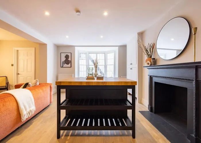 The Paddington Flat - Modern 2Bdr With Patio